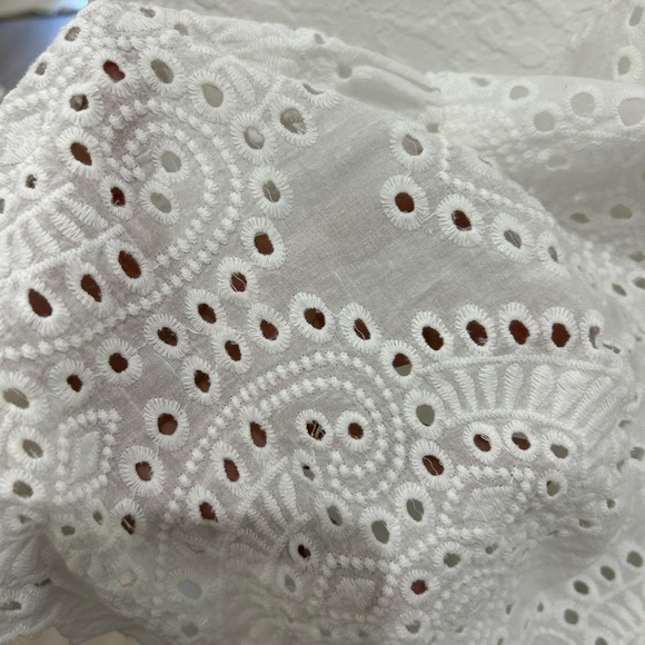 EVERLY • White Tie Up Eyelet Dress • size S - Picture 5 of 10